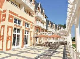 Cottage in Normandy with Thermal Spa Park