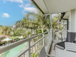 The Pool Resort Kingscliff - 2BR Dual Key and 1BR (7303/7304) - Holiday Management Co.
