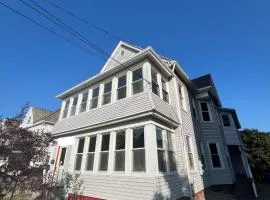 Holyoke House Oasis - Calm Trips