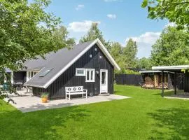 Beautiful Home In Højby With Wifi