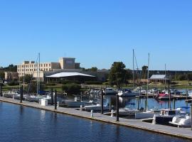 BridgePointe Hotel & Marina, hotel em New Bern