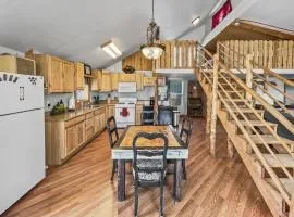 Cedar Mountain Bunkhouse cabin
