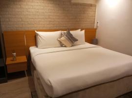 Enzo Apartments, Suites & Pods、ラゴスのホテル