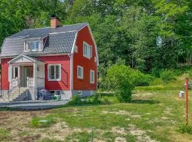 Nice Home In Edsbruk With Kitchen