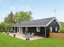 Holiday Home Strandbakken Bogø By Iv