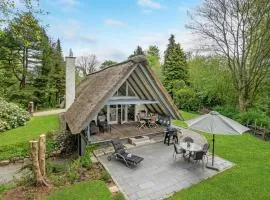 2 Bedroom Nice Home In Aabenraa