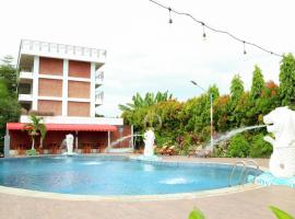 Thong's Inn Hotel Kualanamu, hótel í Medan