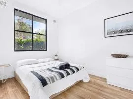 Coastal 3 bedroom house with private oasis.