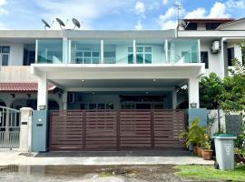 Harmony Stay Ujung Pasir By Nestcove, villa in Melaka