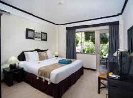 Beach Apartment inside Resort Walking Distance to the beach