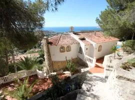 Bellevue - sea view holiday home with private pool in Benissa