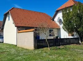 Apartma Termal Čatež - nastanitev z vključenimi 6-imi kopalnimi kartami - 6 tickets included
