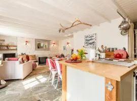 1 Penally Boathouse Mews