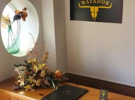 ThE MATADOR, хостел в Mocej&oacute;n