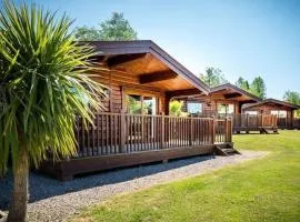 Heather Lodge with Hot Tub