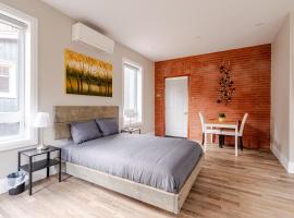 ENTIRE BACHELOR UNIT EN-SUITE ACROSS FROM GOOGLE - br3, hotel u gradu Kičener