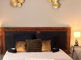 Proche Avignon au calme, hotel di Les Angles Gard