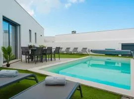 Villa Lola luxury villa with private pool and jacuzzi