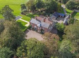 Sutton Hall, Norfolk