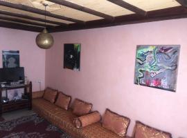 Appartement à la fois moderne et traditionnel idéalement situé, hotel v destinaci Tafraout