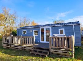 Strandhuis `Het Kompas`, chal&eacute; alpino em Lauwersoog
