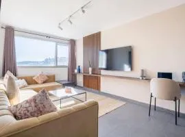 Elegant Stay 2 Bedrooms - Downtown 14th Floor View