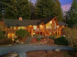 Lodge-Style Retreat 10 Acres King Beds, hotel v destinaci Sedro-Woolley