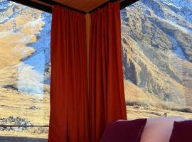 Kazbegi Inn Cottages, ξενοδοχείο σε Kazbegi