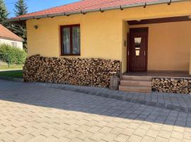 Villa Negra Vend&eacute;gh&aacute;z, chal&eacute; alpino em Par&aacute;dsasv&aacute;r