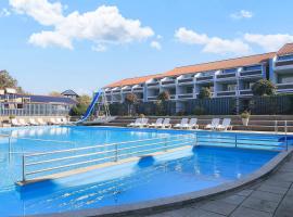 6 person holiday home on a holiday park in Faaborg, Hotel mit Pools in Faaborg