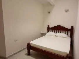 Habitación 25 cerca de la Terminal de buses de Asunción