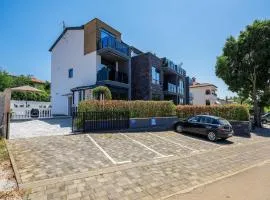 Apartment in Kukci with Heated Pool