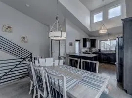 Executive Golf Club Red Rocks Home, Locally Owned!