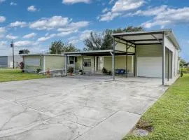 Lake Accessible Family Home On Canal