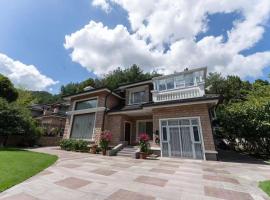 LiangQishanyuankezhan, Hotel in Fenghua