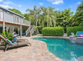 Family Paradise with Pool in Crystal Beach