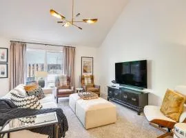 9 Mi to Dtwn PDX Stunning Pet-Friendly Home!