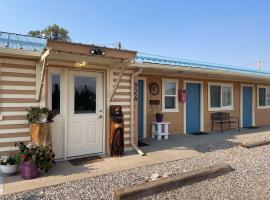 Edge of the Canyon Motor Lodge formerly The El Rancho, penginapan dengan onsen di Thermopolis