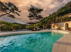 Pocheon Spoon Glamping N Caravan