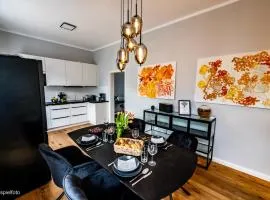 4 Zimmer neues luxuriöses City Apartment Terrasse tolle Einzelbetten ruhig