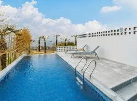 Pohang Uni’s Ocean Pool Villa