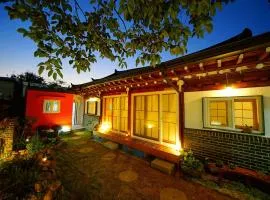 Jeonju Hanok Geugot Stay