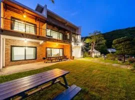 Ganghwa Bridge House