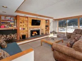 1776 Decatur condo
