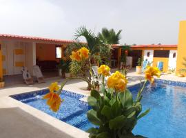 Hôtel Colibri Lac Rose, hotel a Niaga