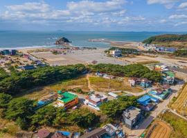 Trust Pension Taean, hótel í Taean