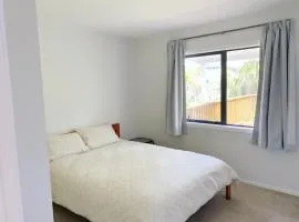 Albany House Auckland An entire independent house with Free Parking Free Wifi Free Coffee Free Tea