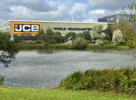 Gladstone cottage，位于Rocester的酒店