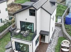 Rabbitfoot Jeju