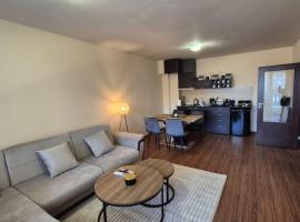 Apartment Melania in Complex Royal Towers, kh&aacute;ch sạn biển ở Bansko